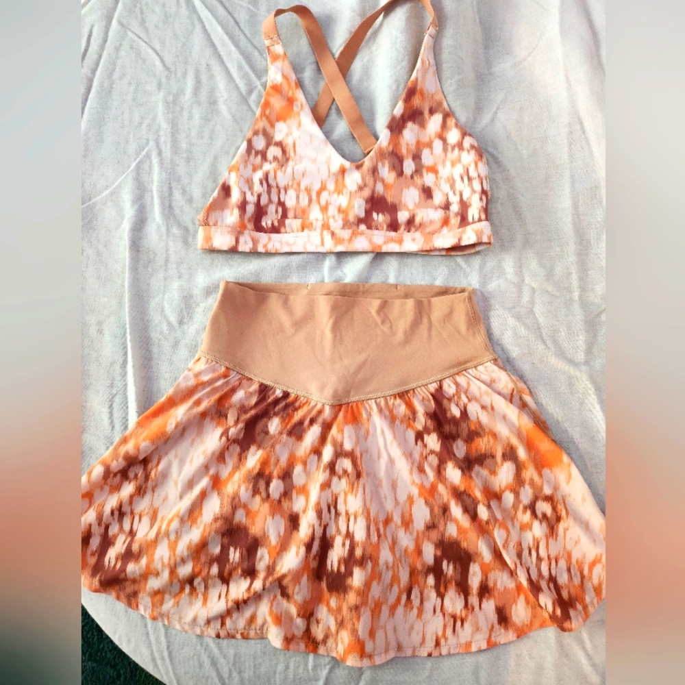 Offline by aerie size medium tennis skirt and matching sports bra